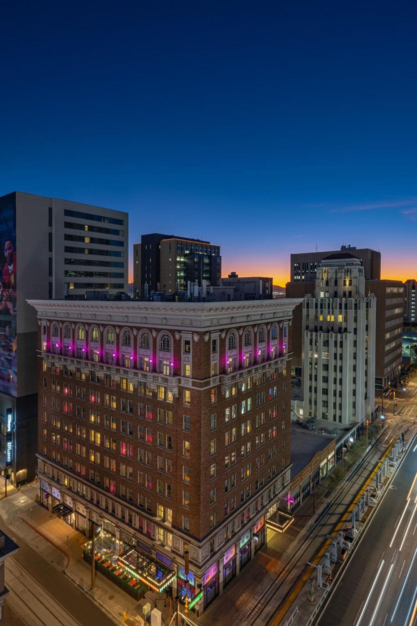 Moxy Phoenix Downtown ภายนอก รูปภาพ